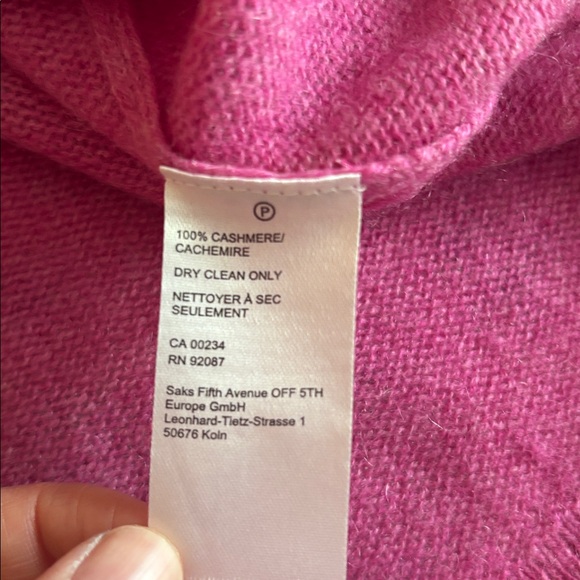 Saks Fifth Avenue Pink V-Neck Sweater Women’s Size XL - Picture 4 of 11